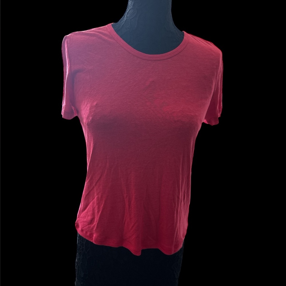 Young Fabulous & Broke Vibrant Pink Top size xs